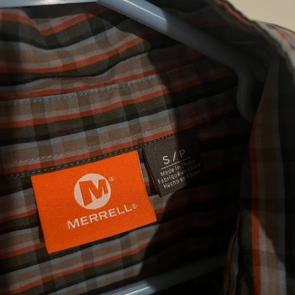 Merrell small‎ plaid button down - Picture 6 of 7